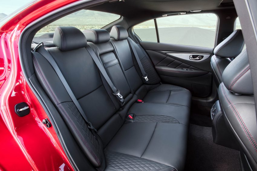 Infiniti Q50 小改款，科技面提升，车系等级精简化。 21856