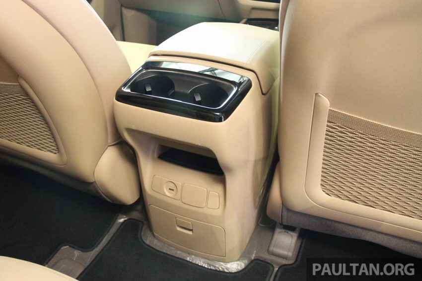 全新 Kia Grand Carnival 正式上市，价格从RM153k起。 22917
