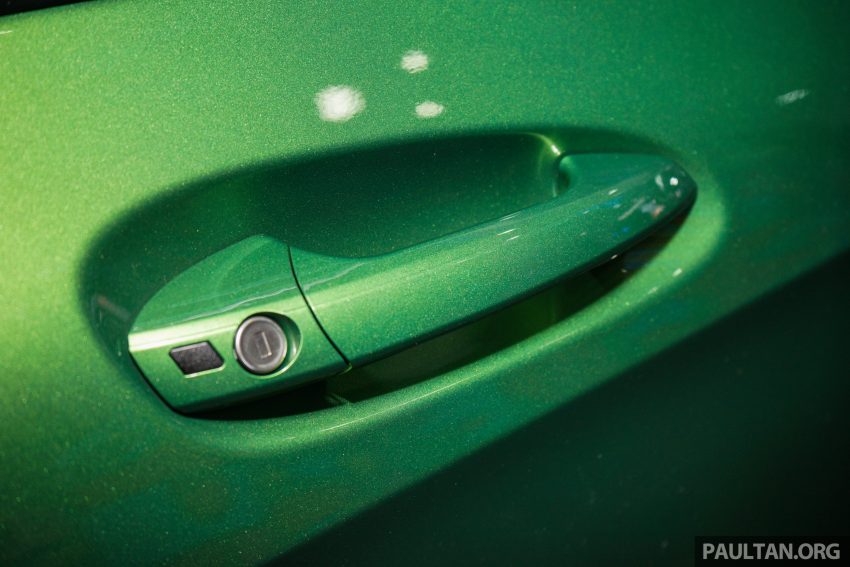 Mercedes-Benz A 200 Activity Edition，全马限量30辆。 21936