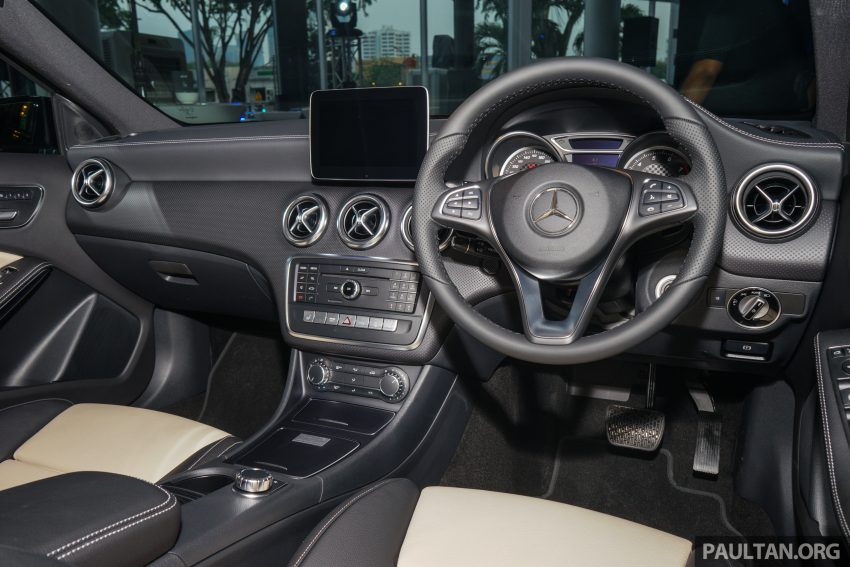 Mercedes-Benz A 200 Activity Edition，全马限量30辆。 21942