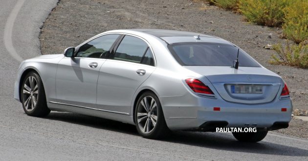 小改款 Mercedes-Benz S-Class 谍照，下个月正式发布。