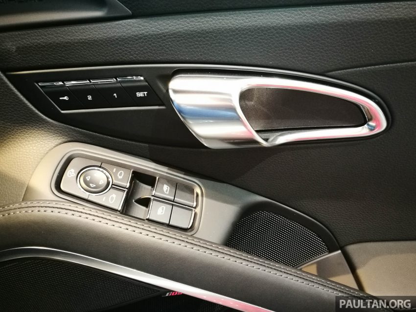 Porsche 718 Cayman 本地上市，价格从RM530k起。 22404