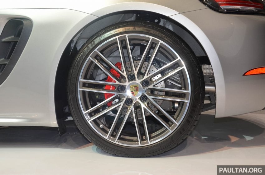Porsche 718 Cayman 本地上市，价格从RM530k起。 22432