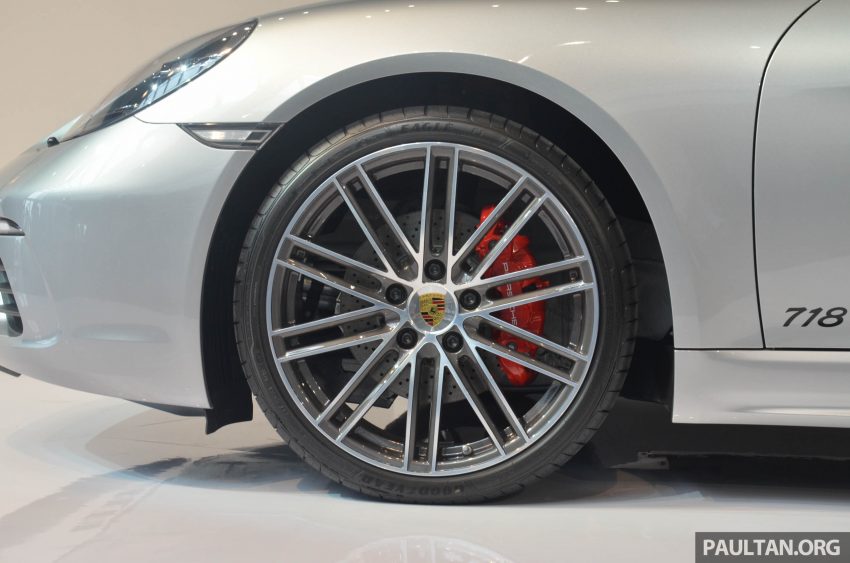 Porsche 718 Cayman 本地上市，价格从RM530k起。 22433