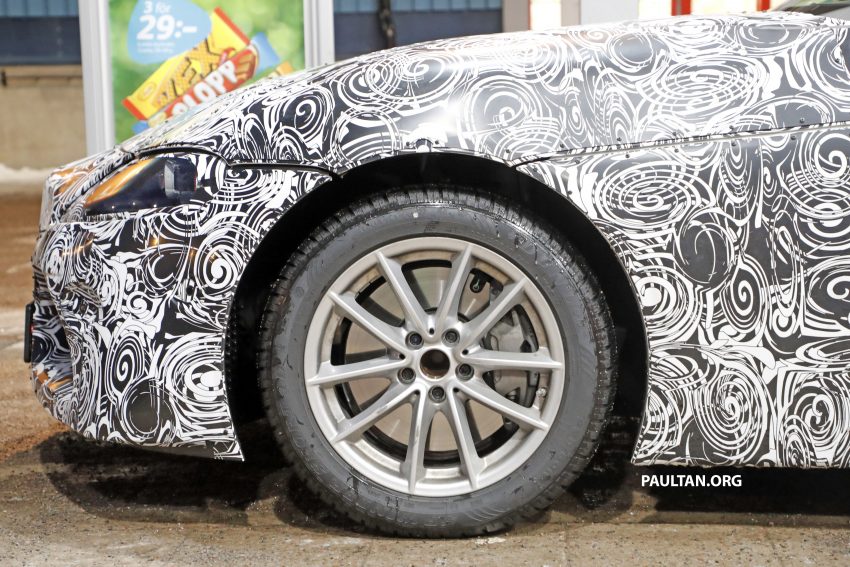 全新 Toyota Supra 测试谍照再次曝光，车头向F1看齐。 22744