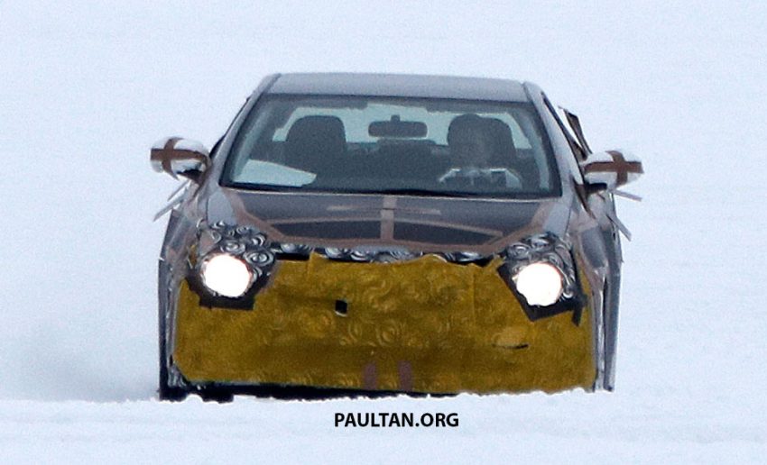 全新 Toyota Corolla 积极开发，国外雪地测试谍照曝光。 21891