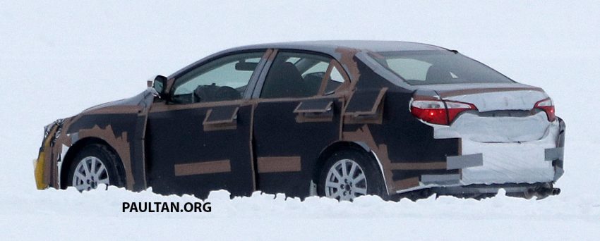 全新 Toyota Corolla 积极开发，国外雪地测试谍照曝光。 21896