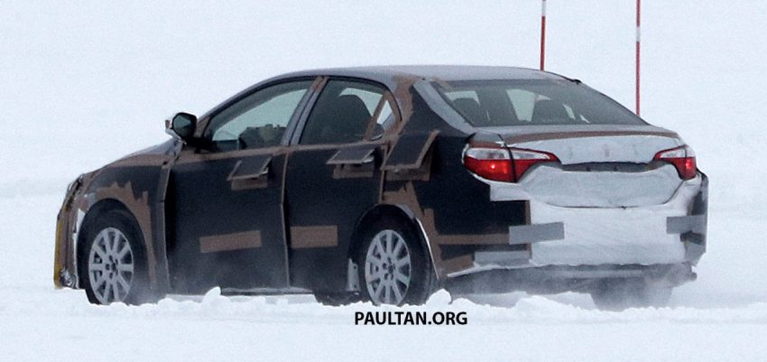 全新 Toyota Corolla 积极开发，国外雪地测试谍照曝光。 21898