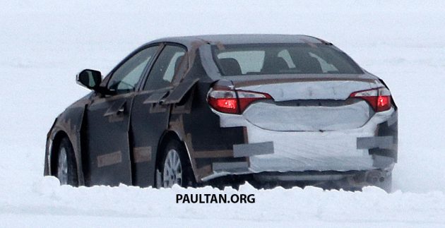 全新 Toyota Corolla 积极开发，国外雪地测试谍照曝光。