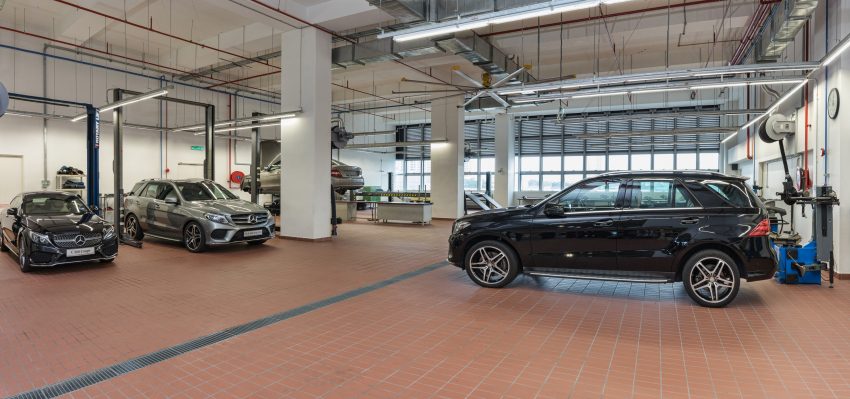Mercedes-Benz Malaysia 新总部大厦开幕，耗资七千万。 20955