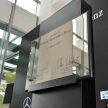 Mercedes-Benz Malaysia 新总部大厦开幕，耗资七千万。