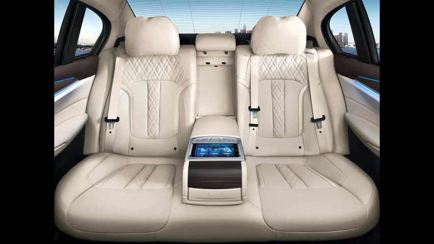全新长轴距版 BMW 5 Series 将在上海车展亮相！ 24949