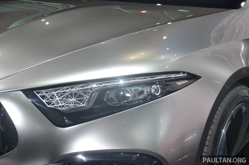 上海车展：Mercedes-Benz A-Class Sedan 概念车实拍。 26970