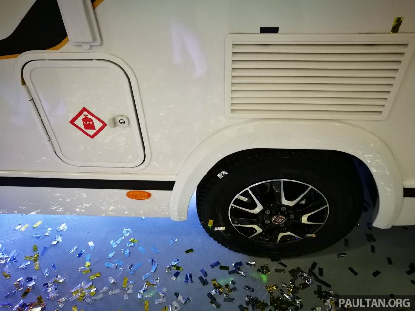 多达六个床位！13款西班牙移动式房车 Benimar Mileo 将引入大马市场发售，价钱介于60万9,000令吉至65万令吉。 26783