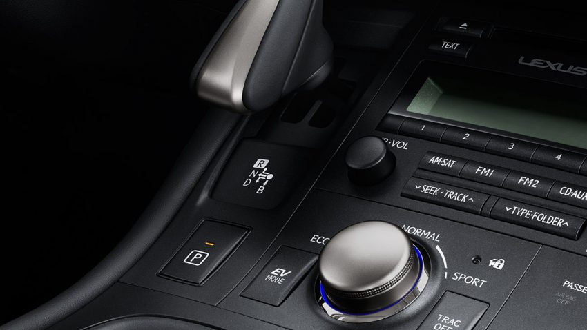 油耗表现更佳，全新 Lexus CT 200h 预计今年8月发表！ 25085