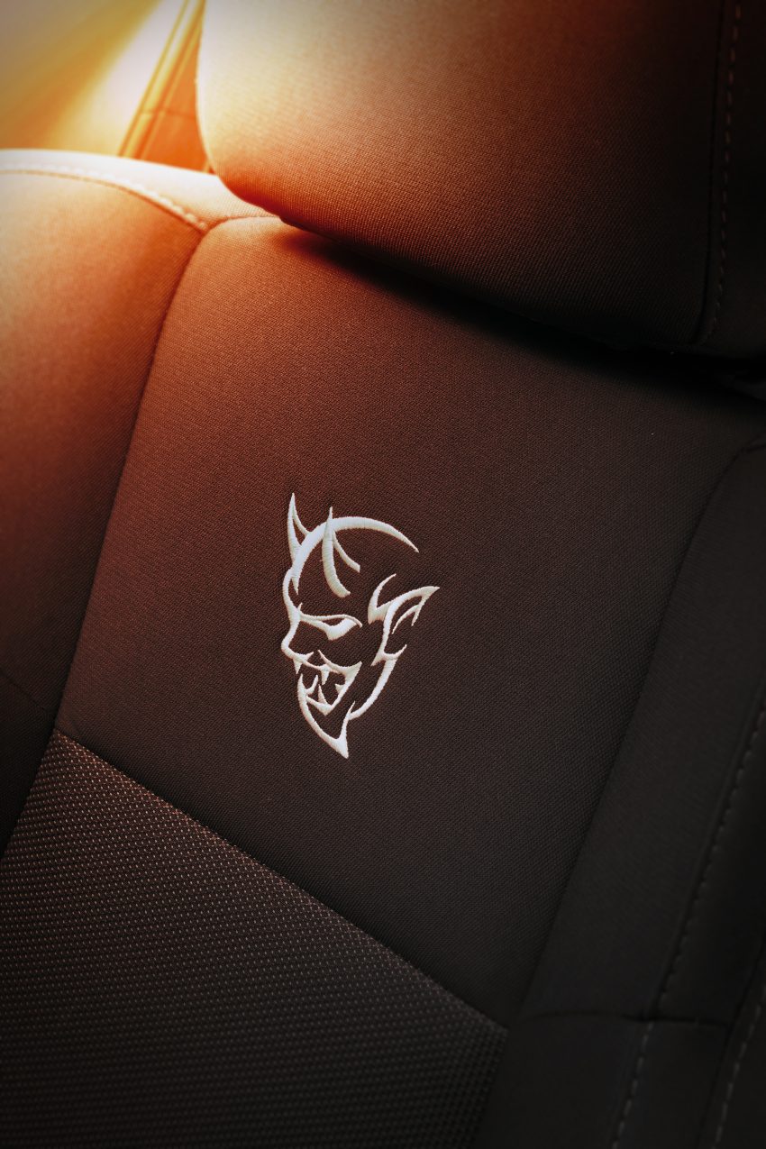 Dodge Challenger SRT Demon，全球加速最快在售车。 25400