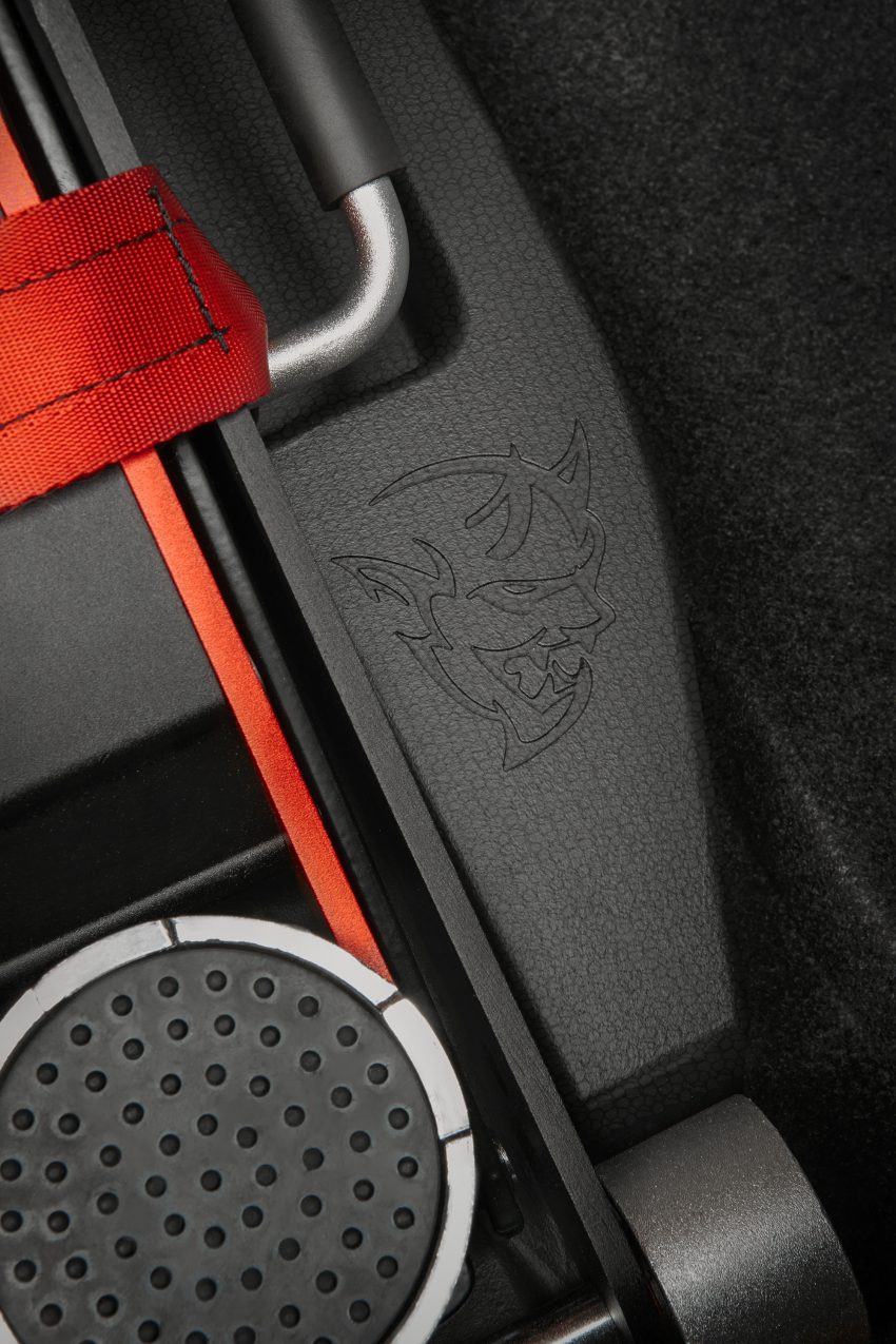 Dodge Challenger SRT Demon，全球加速最快在售车。 25405
