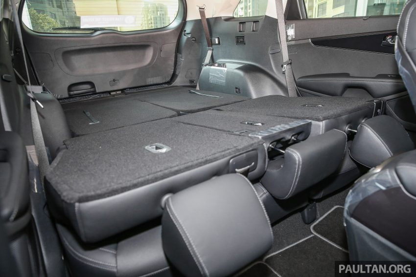 Kia Sorento 柴油高阶版本地面市，柴油迷更好的选择。 27301