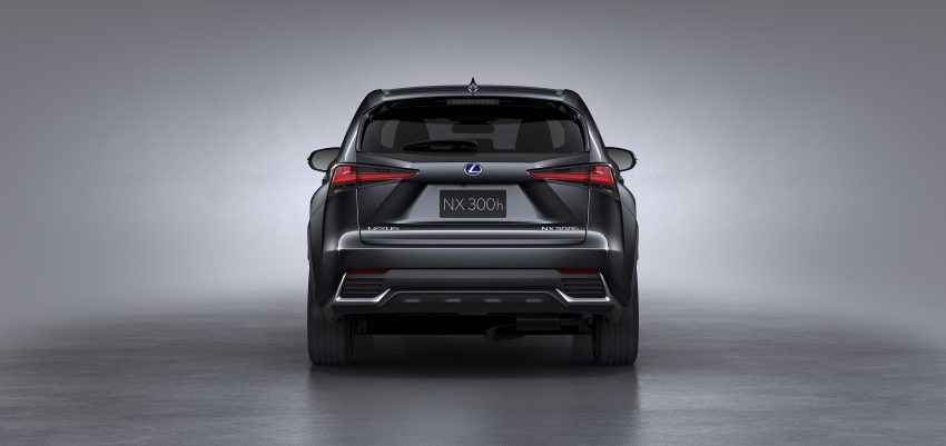 Lexus NX 小改款，操控性更佳，NX200t改名为NX300。 26333