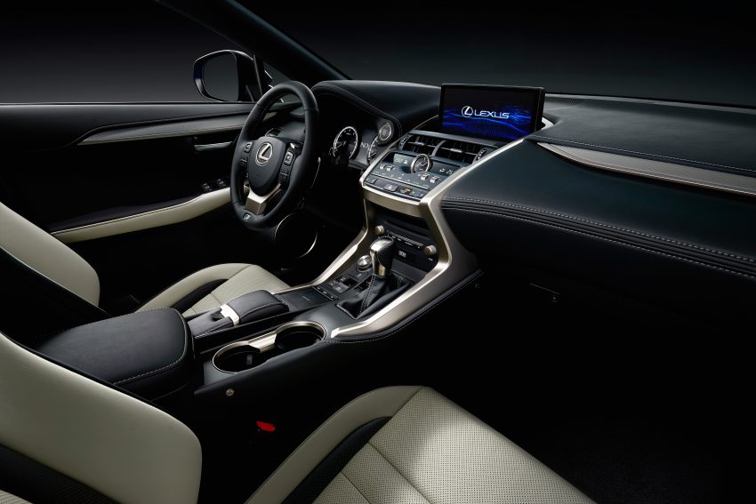 Lexus NX 小改款，操控性更佳，NX200t改名为NX300。 26346