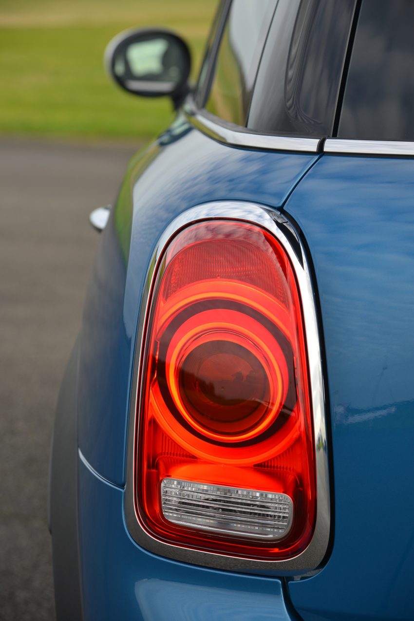 第二代 MINI Countryman 本地上市，价格从RM240K起。 25596