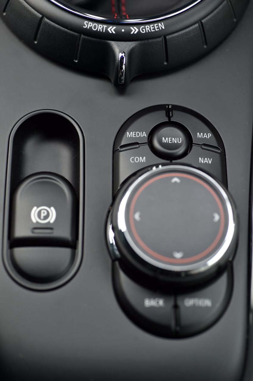 第二代 MINI Countryman 本地上市，价格从RM240K起。 25625