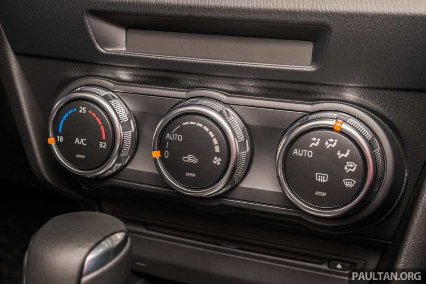 Mazda 3 小改款，搭载 GVC 上市，售价从RM111k起。 27712