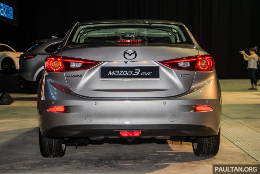 Mazda 3 小改款，搭载 GVC 上市，售价从RM111k起。 27697