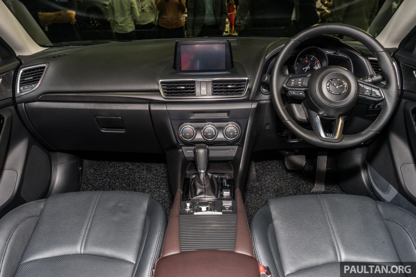 Mazda 3 小改款，搭载 GVC 上市，售价从RM111k起。 27807