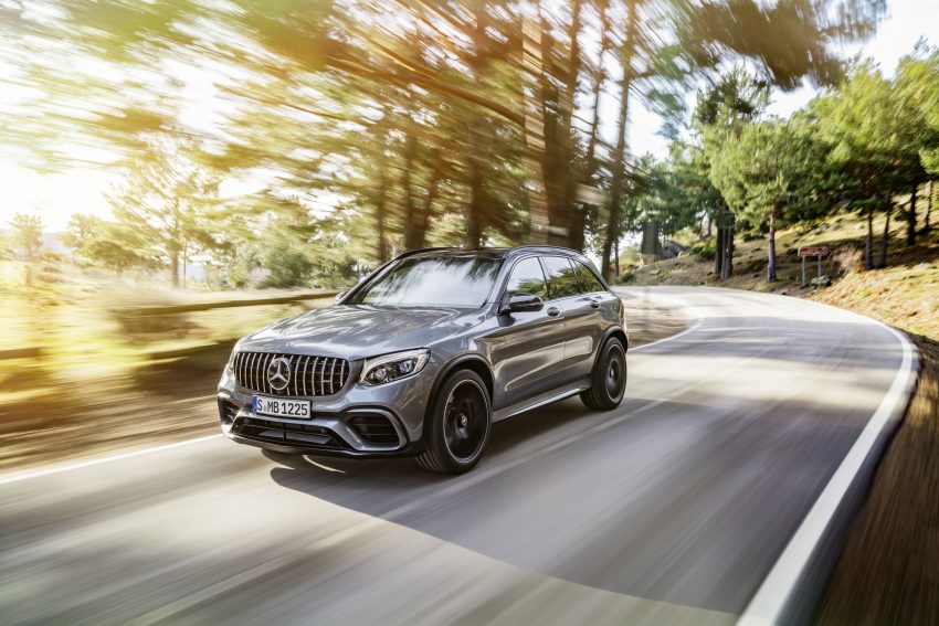 新Mercedes-AMG GLC 63系列三款车即将亮相纽约车展。 24233