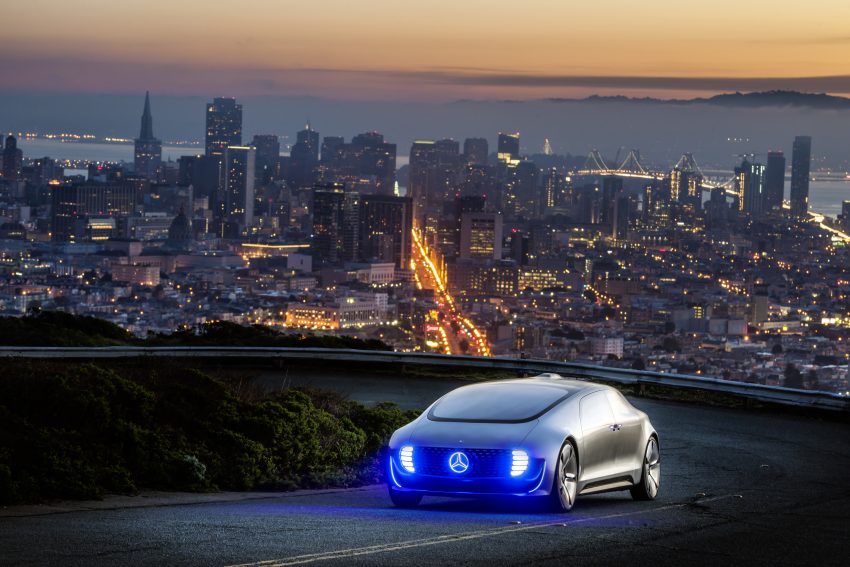 Daimler与Bosch双强联手，未来十年研发自动驾驶汽车！ 24385