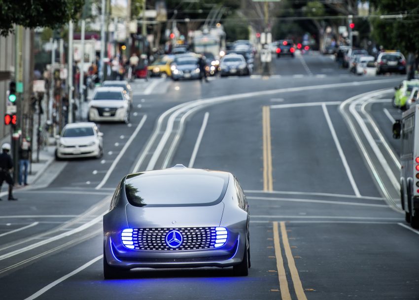 Daimler与Bosch双强联手，未来十年研发自动驾驶汽车！ 24382