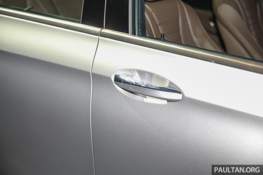 Mercedes-Benz E-Class 导入本地组装，价格更廉宜！ 26693