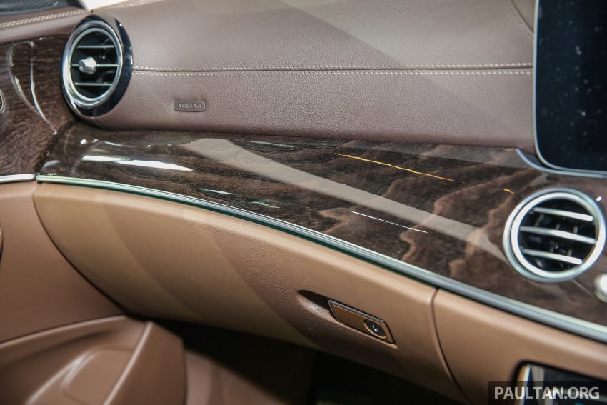 Mercedes-Benz E-Class 导入本地组装，价格更廉宜！ 26673