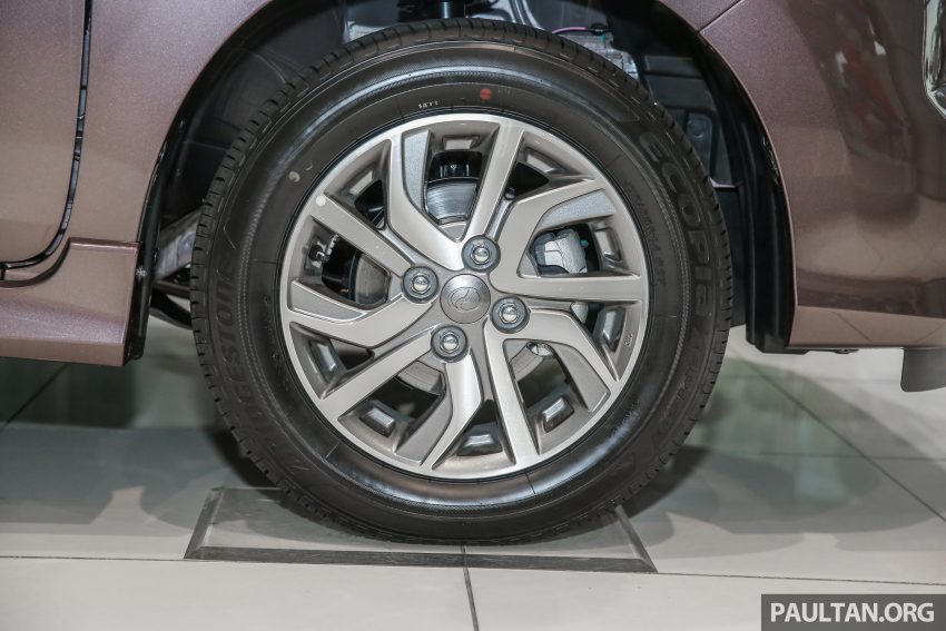 新车图集：Perodua Bezza 小幅度升级版，带您看差异。 26875