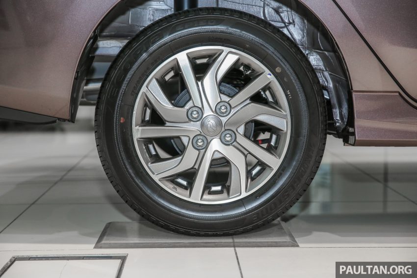 新车图集：Perodua Bezza 小幅度升级版，带您看差异。 26880