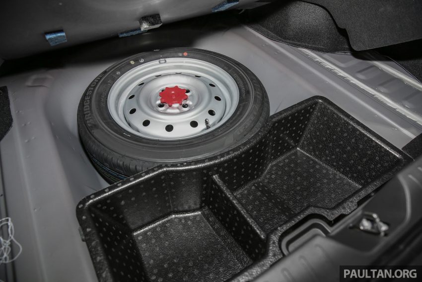 新车图集：Perodua Bezza 小幅度升级版，带您看差异。 26910