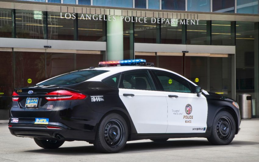 加入节能减炭行列，Ford 为美国警方推出Hybrid警车。 25058