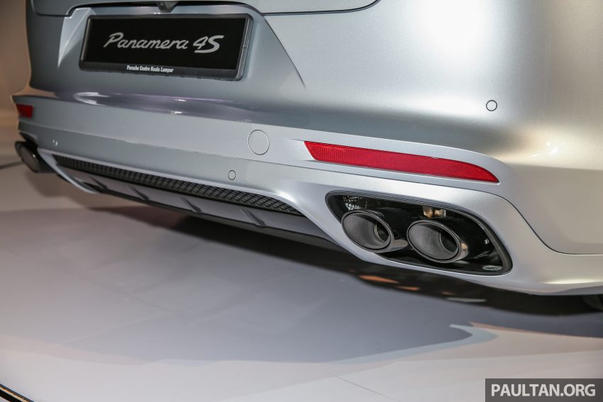 第二代 Porsche Panamera 本地正式开卖，入门3.0L V6售价从89万起，高阶 Panamera 4S 2.9L V6双增压售110万。 25497