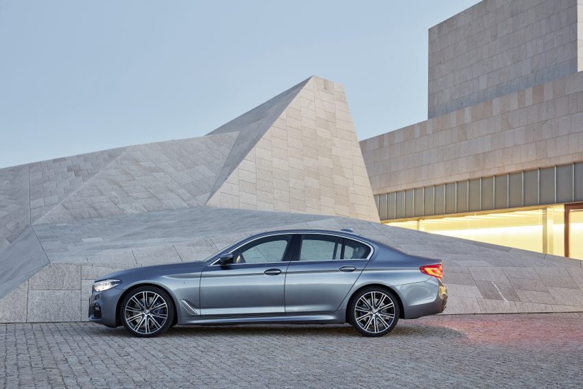 大马BMW专为企业客户提供新计划，购买 BMW X1 sDrive20i 及 BMW 530i M Sport 贷款弹性供期更短。 24431