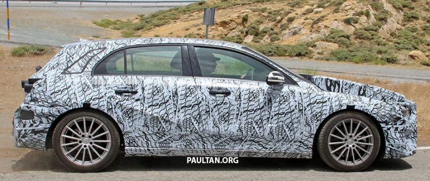 Daimler集团老大亲身测试全新Mercedes-Benz A-Class。 30129