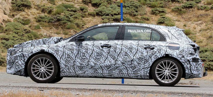 Daimler集团老大亲身测试全新Mercedes-Benz A-Class。 30134