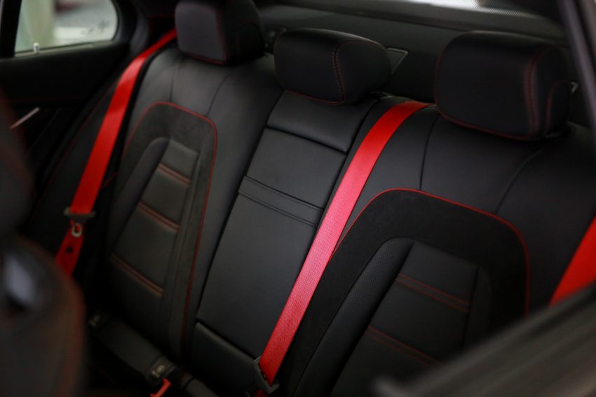 最强动力Sedan, Mercedes-AMG E 43 4MATIC, 售650K！ 29086
