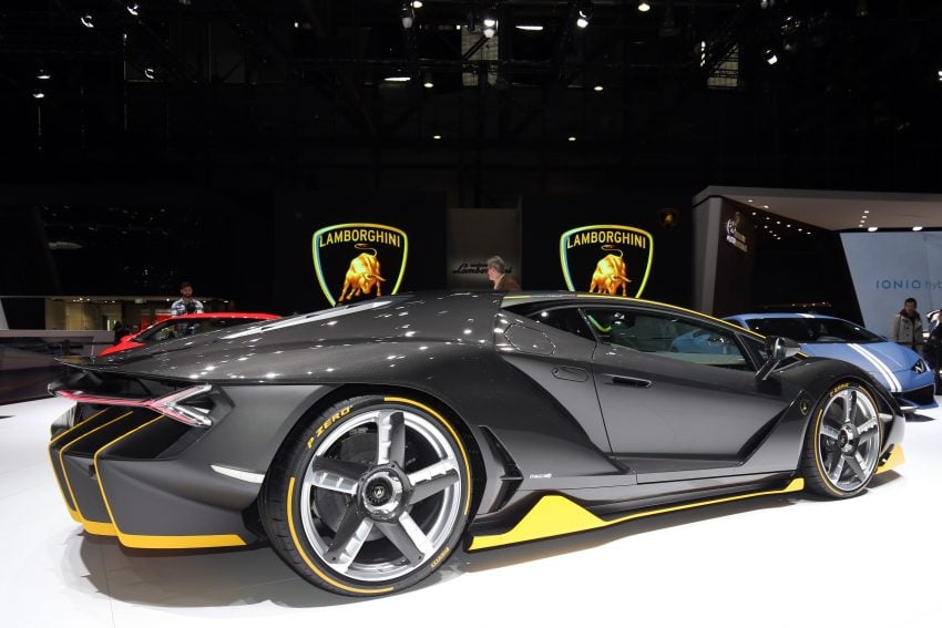 全球限量20辆，Lamborghini Centenario 将登陆香港！ 30110