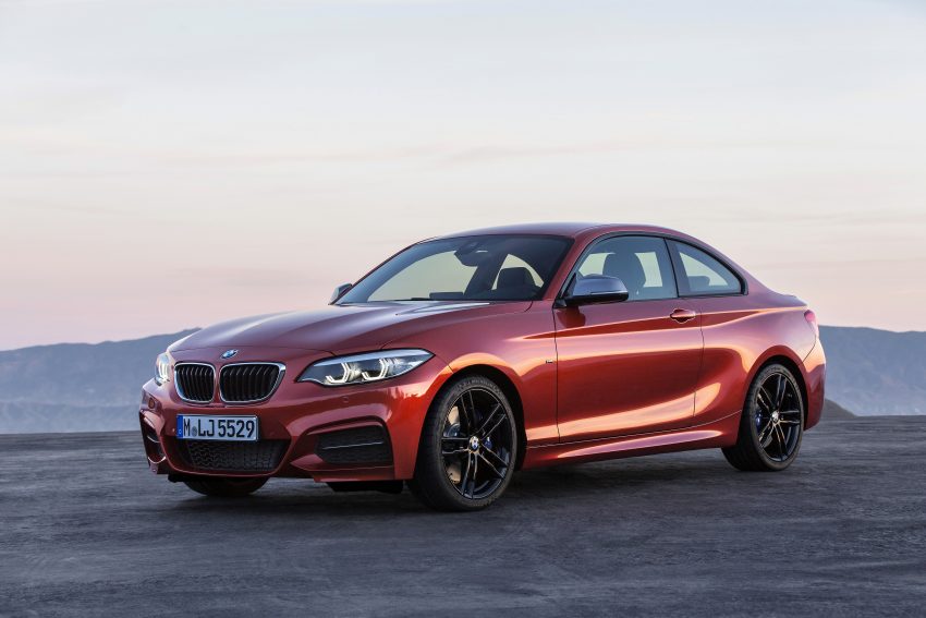 小幅度升级, BMW 2 Series Coupe , 敞篷版及M2小改款！ 29479