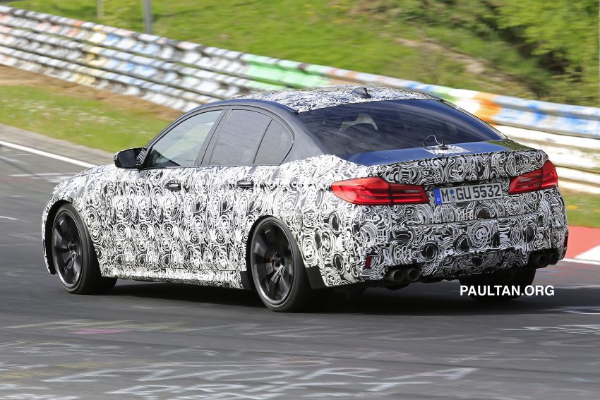 全新 BMW M5 开上纽柏林测试，零百加速将低于3.5秒。 29992