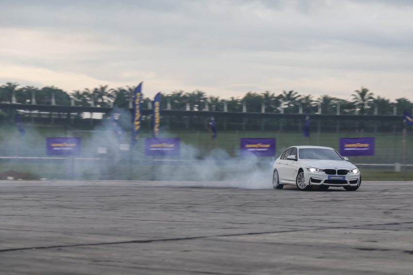 抓地力及耐磨表现更佳，Goodyear Eagle F1 Asymmetric 3 高性能轮胎正式发布，售价介于RM 668至RM 1,820间。 29328
