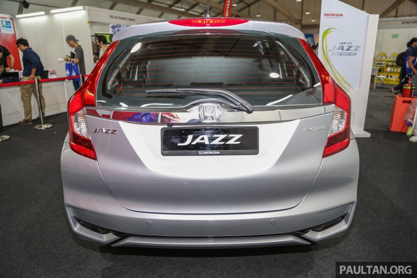 汽油版 Honda Jazz 小改款公开展示，规格配备全曝光。 30053