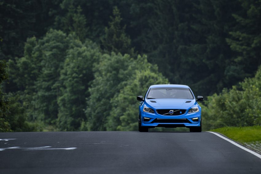 Volvo S60 Polestar，成纽柏林最速可合法上路四门房车！ 31219