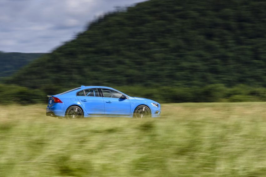 Volvo S60 Polestar，成纽柏林最速可合法上路四门房车！ 31229
